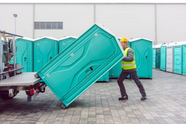 Portable restroom solutions in St Jaco, IL